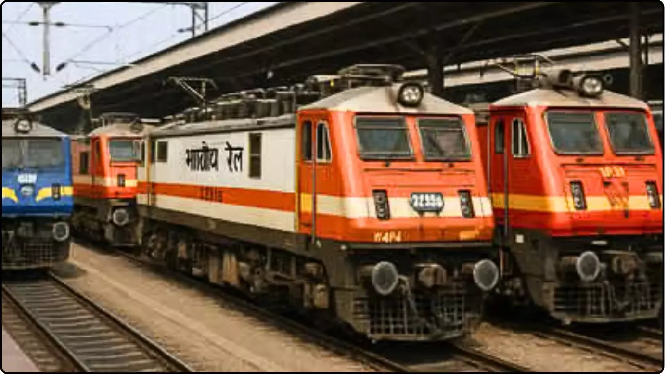 त्यौहार विशेष ट्रेनें