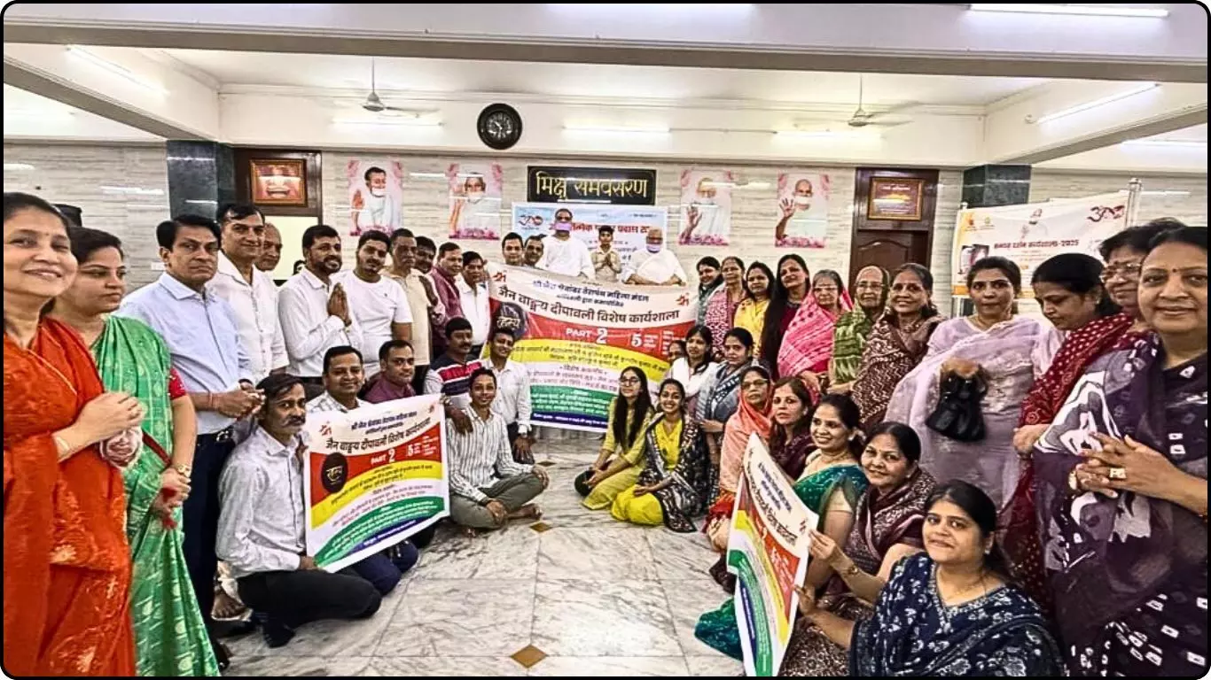 दीपावली कार्यशाला का बैनर अनावरण दीपावली कार्यशाला का बैनर अनावरण