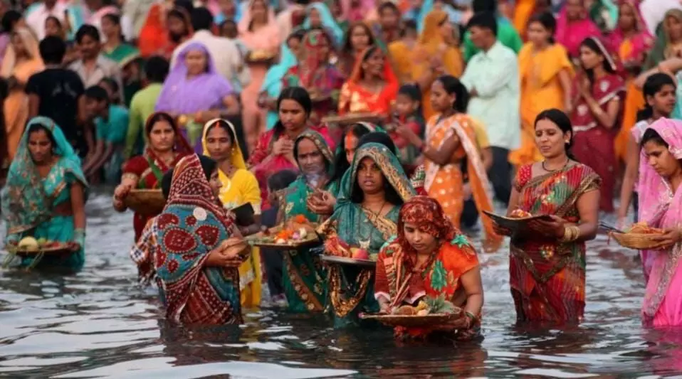 छठ महापर्व रिफरेन्स इमेज छठ महापर्व रिफरेन्स इमेज