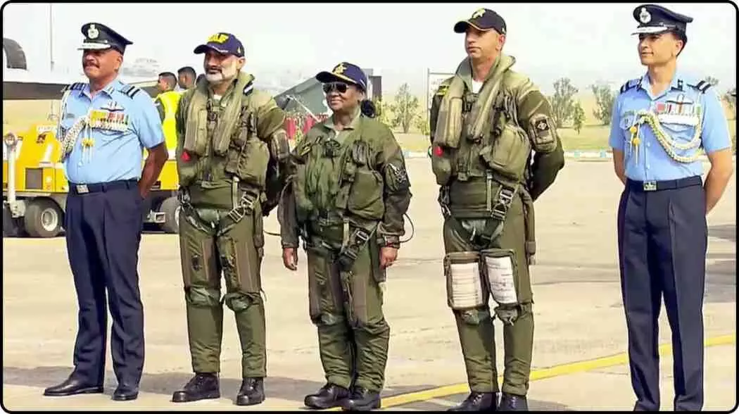President Murmus Rafale flight: Air Force showcases its might in Ambala President Murmus Rafale flight: Air Force showcases its might in Ambala