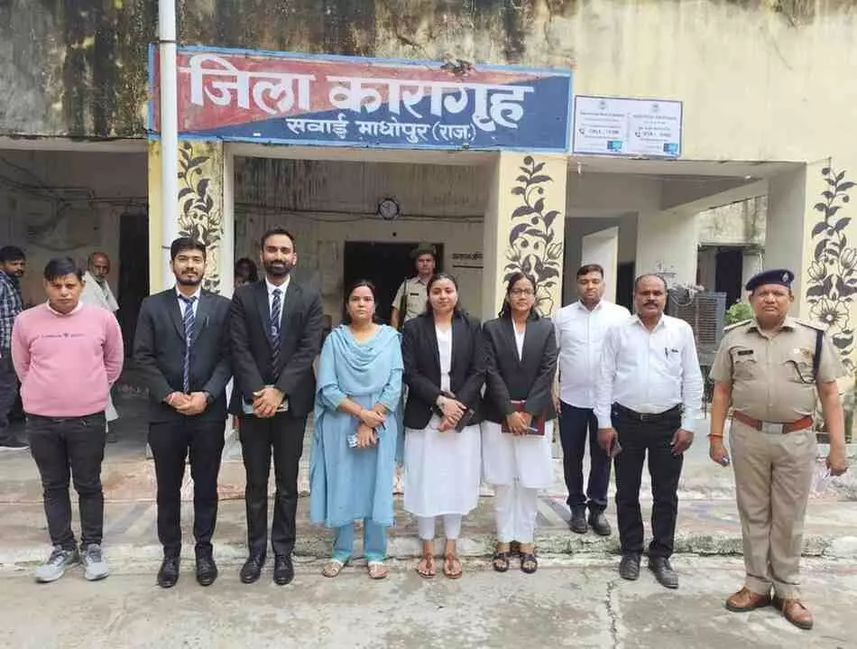 जिला विधिक सेवा प्राधिकरण की सचिव समीक्षा गौतम ने किया सवाई माधोपुर जिला कारागृह का निरीक्षण जिला विधिक सेवा प्राधिकरण की सचिव समीक्षा गौतम ने किया सवाई माधोपुर जिला कारागृह का निरीक्षण