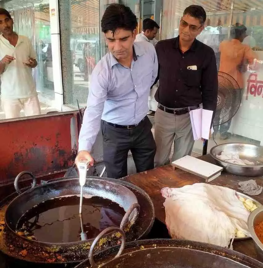 Food Safety Department takes swift action in Sawai Madhopur Food Safety Department takes swift action in Sawai Madhopur