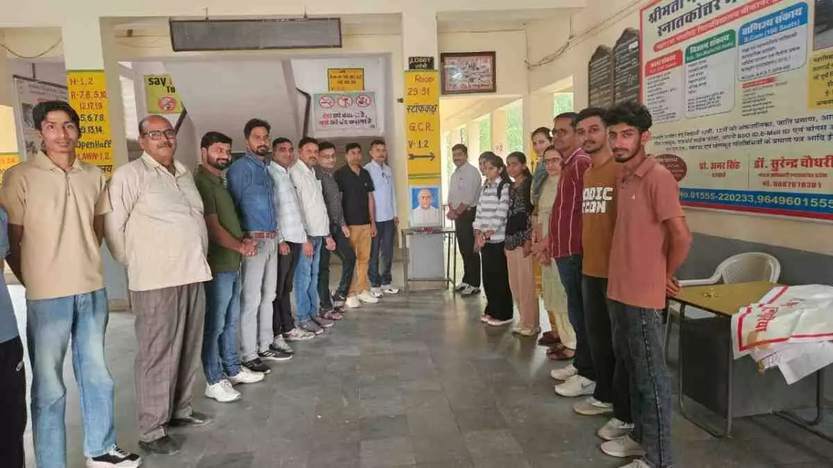 On National Unity Day, a program was organized in Nohar to remember Sardar Vallabhbhai Patel, students took the oath of unity.