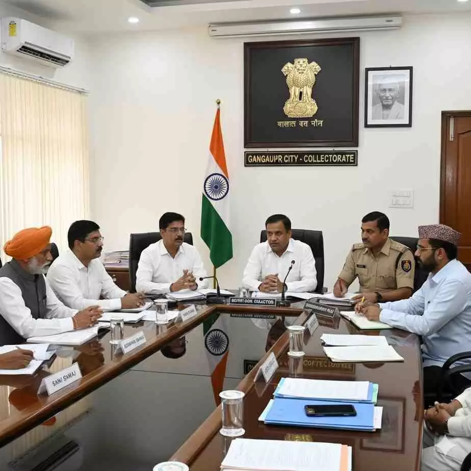 Administration alert on Idgah Circle issue: Example of peace and harmony created through dialogue in Gangapur City Administration alert on Idgah Circle issue: Example of peace and harmony created through dialogue in Gangapur City