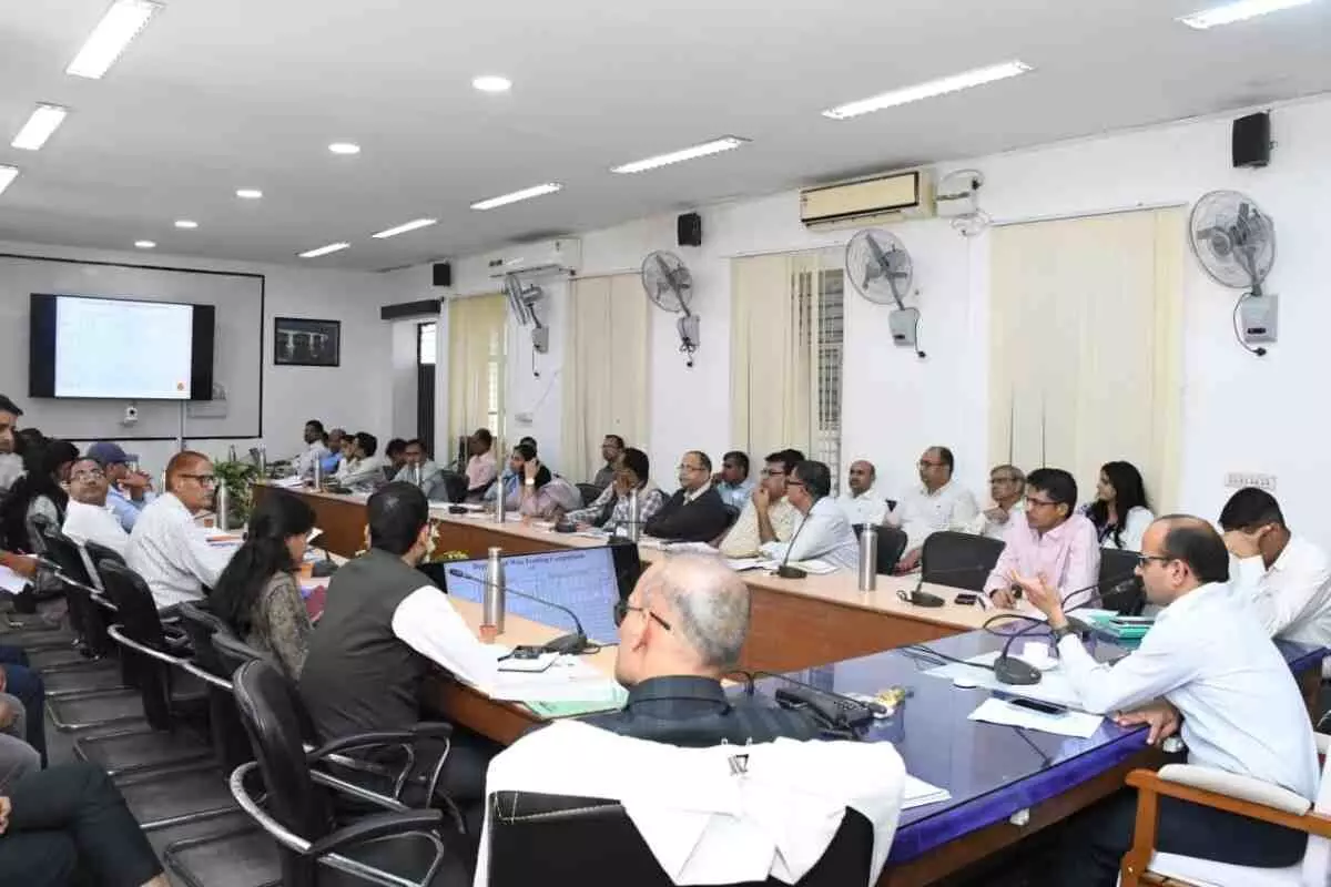Various programmes will be organised till November 15 in Sawai Madhopur on the birth anniversary of Birsa Munda in the tribal pride year. Various programmes will be organised till November 15 in Sawai Madhopur on the birth anniversary of Birsa Munda in the tribal pride year.
