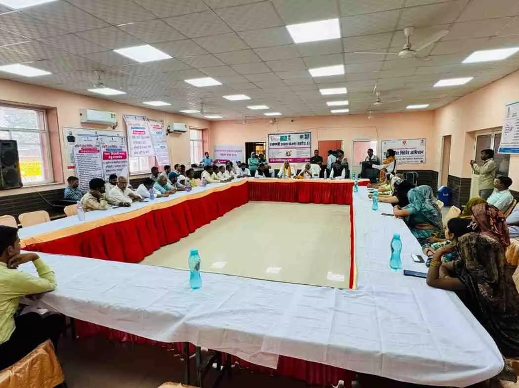 Maharaja Agrasen and Sardar Patel. State Minister Jawahar Singh Bedham chaired a historic municipal meeting—a strong Maharaja Agrasen and Sardar Patel. State Minister Jawahar Singh Bedham chaired a historic municipal meeting—a strong
