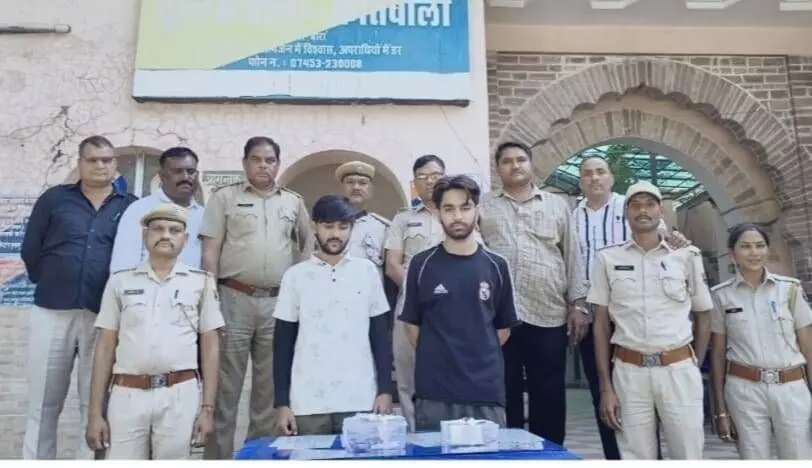 Major action against illegal weapons: Two youths arrested with two country-made pistols Major action against illegal weapons: Two youths arrested with two country-made pistols