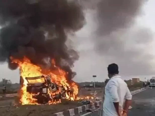 A Scorpio car caught fire while trying to escape an animal,