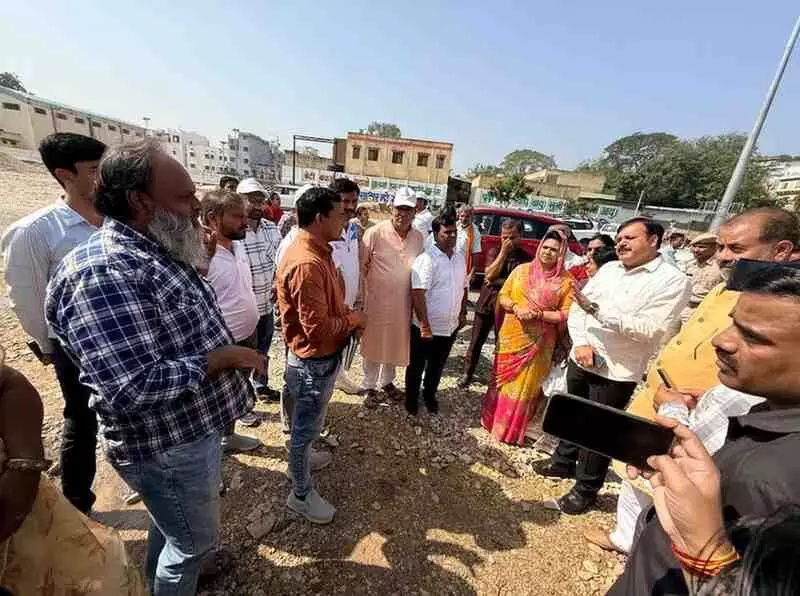 MP Mahima Mewar takes a tough stand on shoddy construction, MP Mahima Mewar takes a tough stand on shoddy construction,