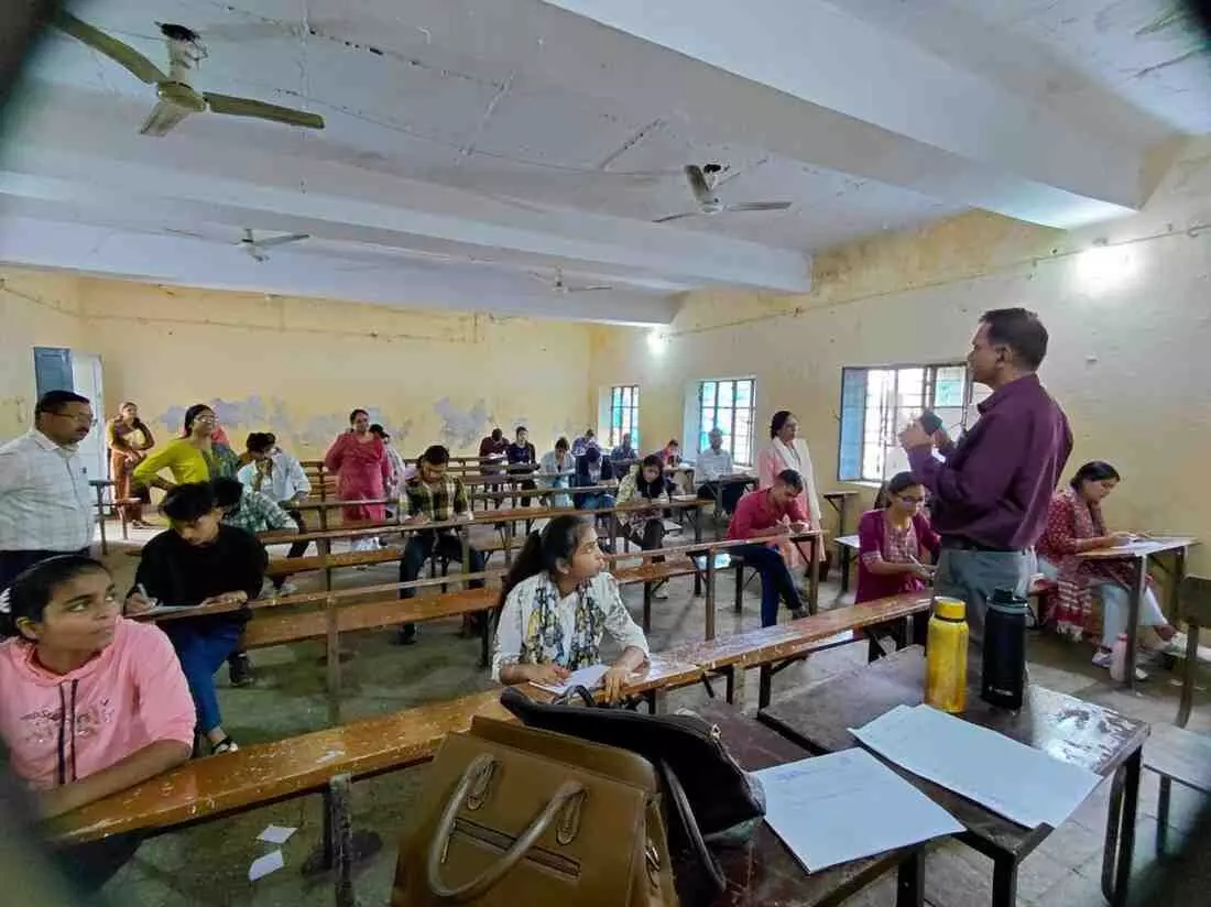 Neeraj and Karishma got first place in the college level essay competition. Neeraj and Karishma got first place in the college level essay competition.