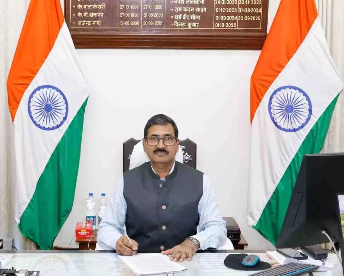 Mr. Vivek Kumar Gupta Mr. Vivek Kumar Gupta