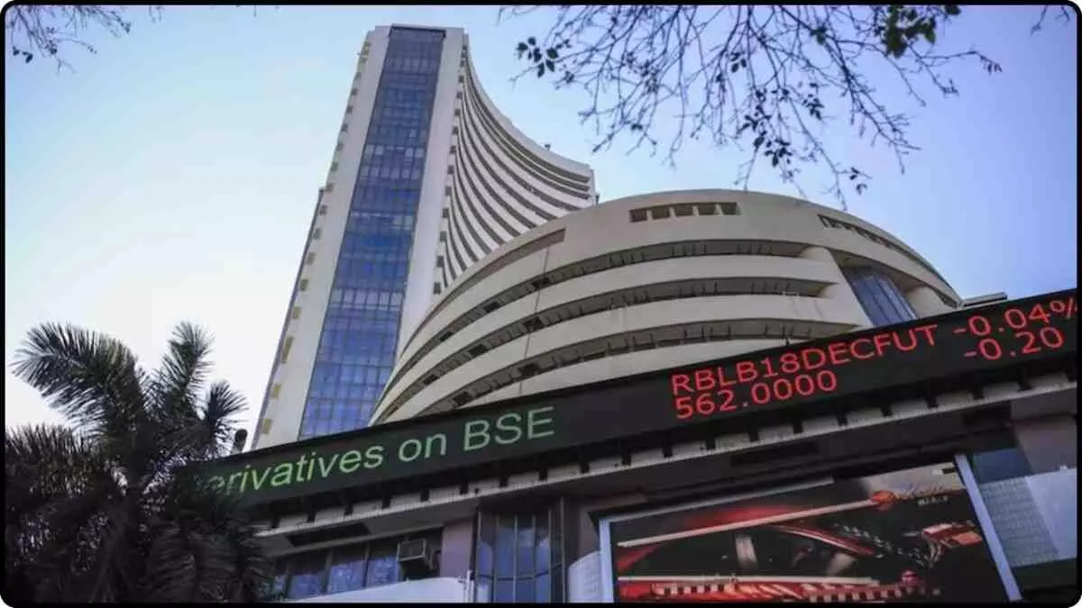 Sensex falls 50 points; pressure on banking and IT sectors, experts warn Sensex falls 50 points; pressure on banking and IT sectors, experts warn