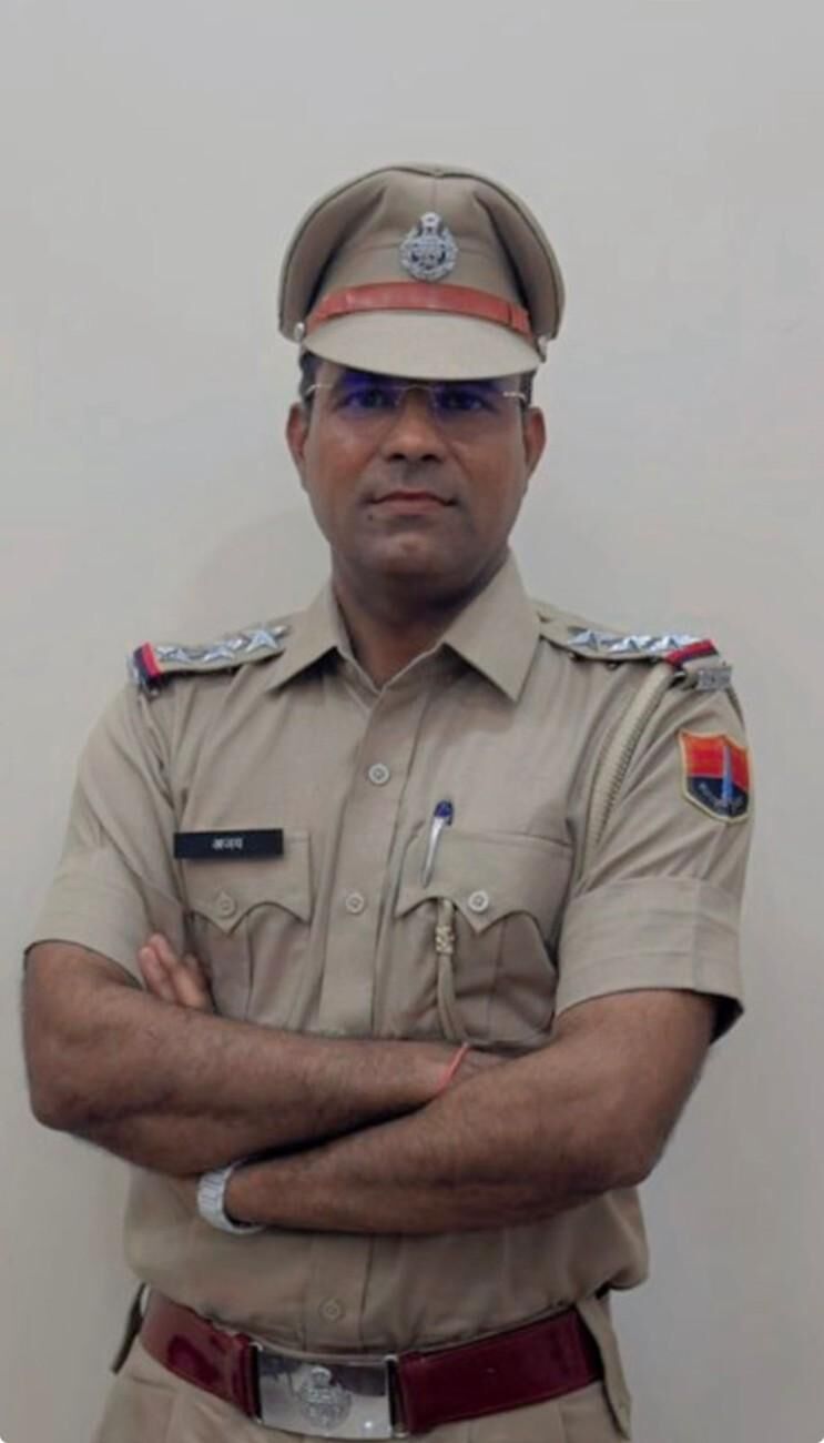 नोहर थाना में नई ऊर्जा का संचार: सीआई अजय कुमार ने संभाला कार्यभार ...