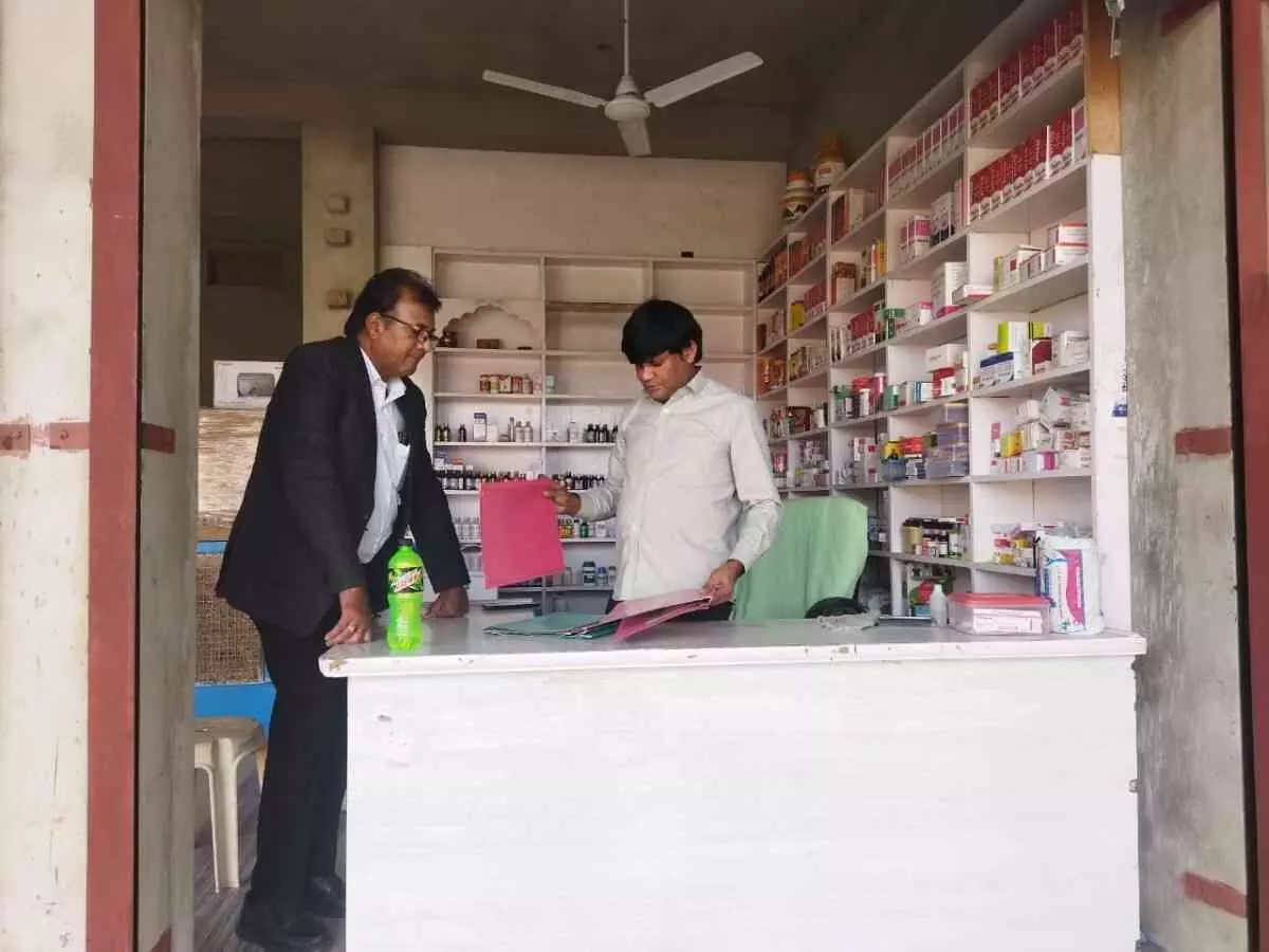 Major action against quacks in Karauli