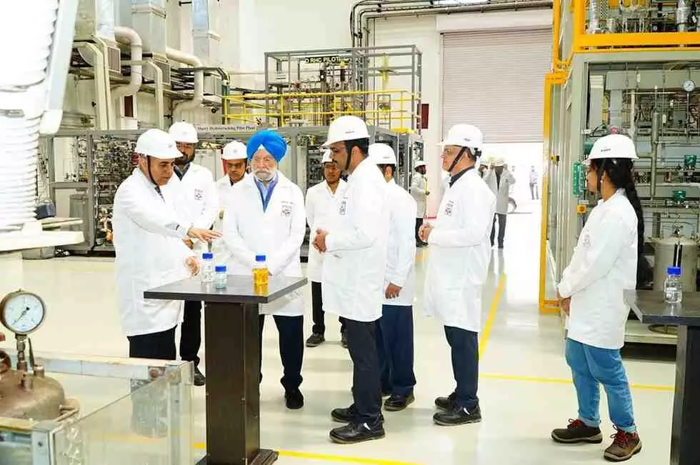 Union Minister Hardeep Singh Puri Union Minister Hardeep Singh Puri