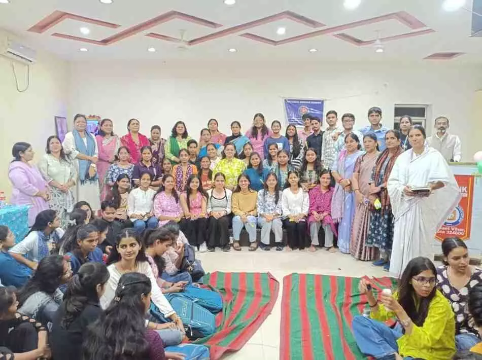 Childrens Day was celebrated with great enthusiasm Childrens Day was celebrated with great enthusiasm