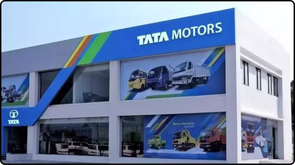 Tata Motors announces investment of ₹33,000–35,000 crore in passenger vehicle business over next 5 years Tata Motors announces investment of ₹33,000–35,000 crore in passenger vehicle business over next 5 years