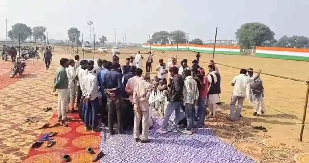 Mahapanchayat in Jodli village against Dungri dam, Mahapanchayat in Jodli village against Dungri dam,