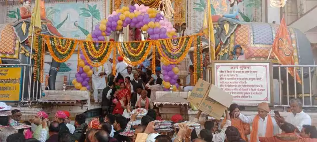 Crowds of devotees gathered Crowds of devotees gathered