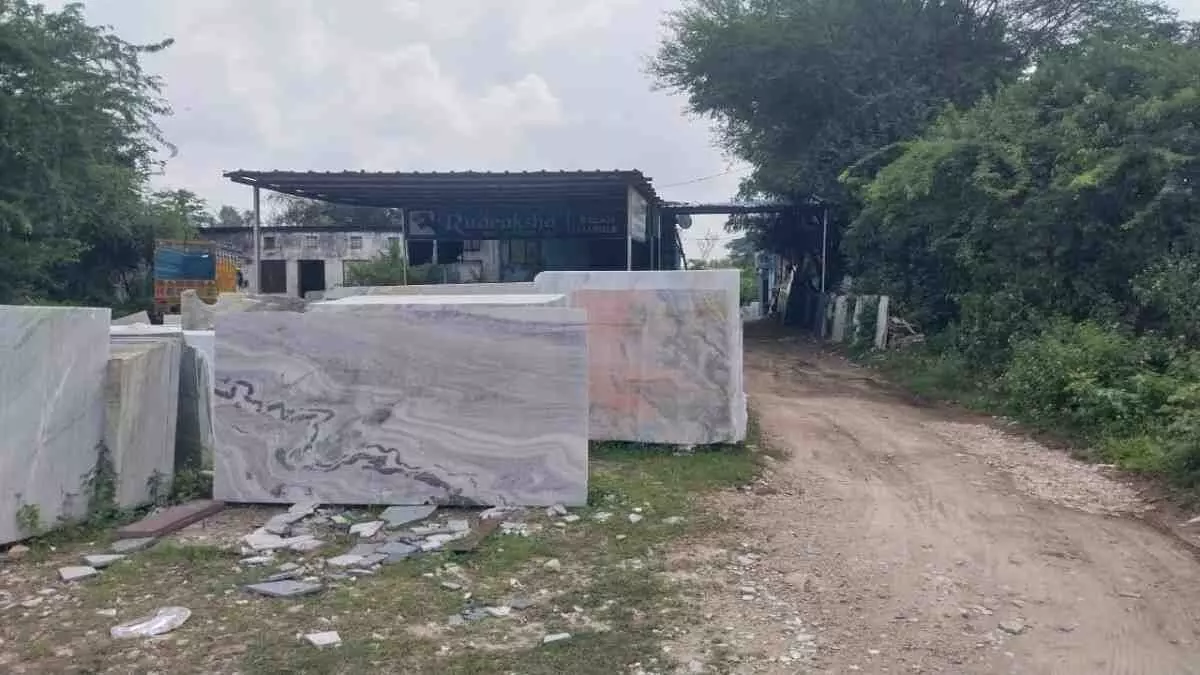 In Mavli, pasture land worth crores was encroached upon and misused by building showrooms and houses. In Mavli, pasture land worth crores was encroached upon and misused by building showrooms and houses.