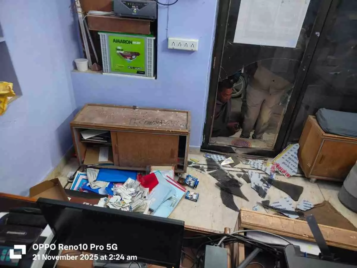 robbed liquor shops robbed liquor shops