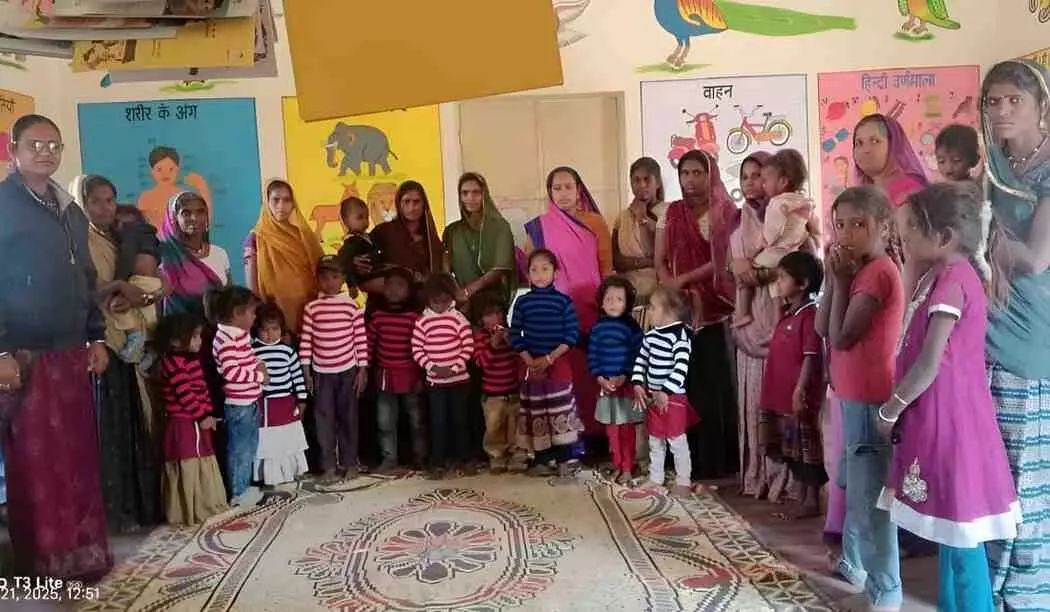 Jatan Sansthan distributed 20 Jatan Sansthan distributed 20