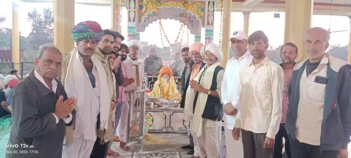 Dudaji Maharaj in Kheroda.
