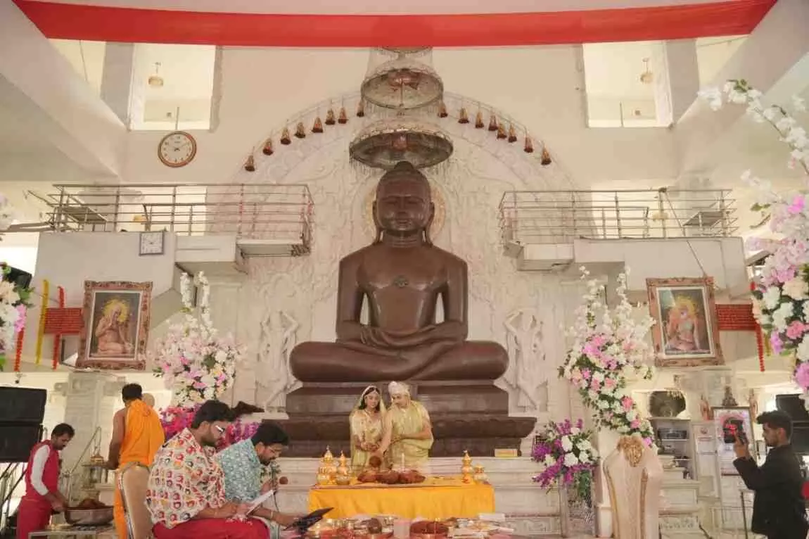 Punyodaya Kshetra Nasiyan Ji Dadabari.