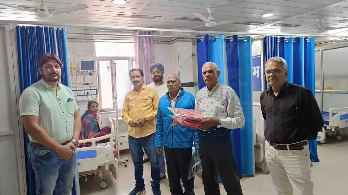 : Lions Club distributed warm jackets, : Lions Club distributed warm jackets,