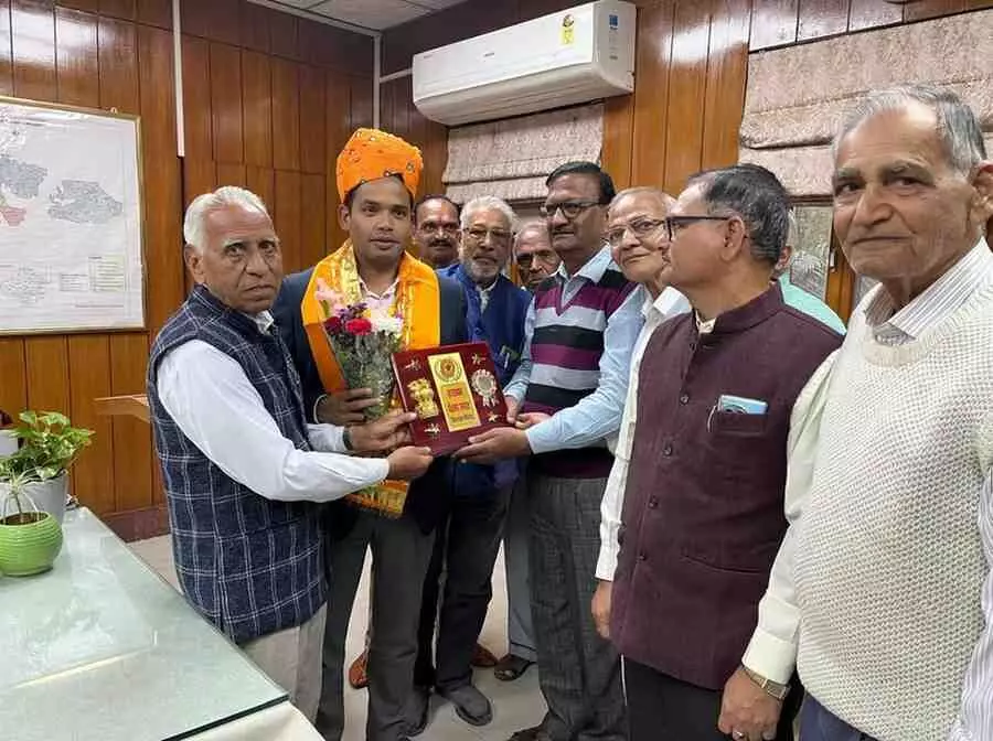 Alok Ranjan Alok Ranjan