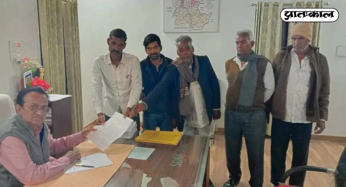 Contractors submit memorandum