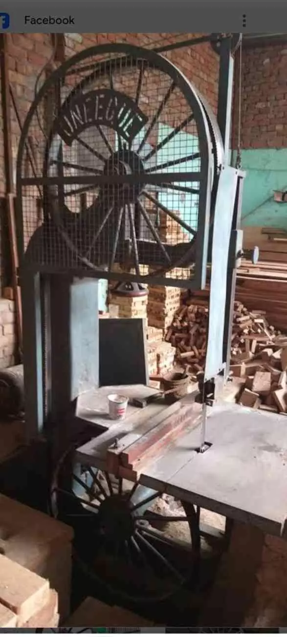 Illegal logging in Bhusavar and Vaira: Illegal logging in Bhusavar and Vaira: