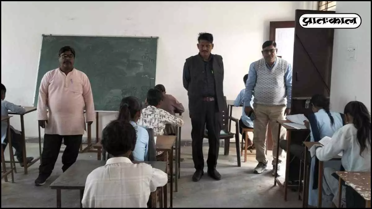 Additional Block Education Officer conducted a surprise inspection