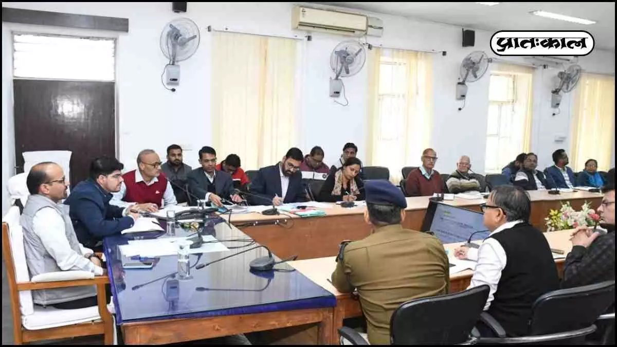 Weekly review meeting of essential services held in Sawai Madhopur,