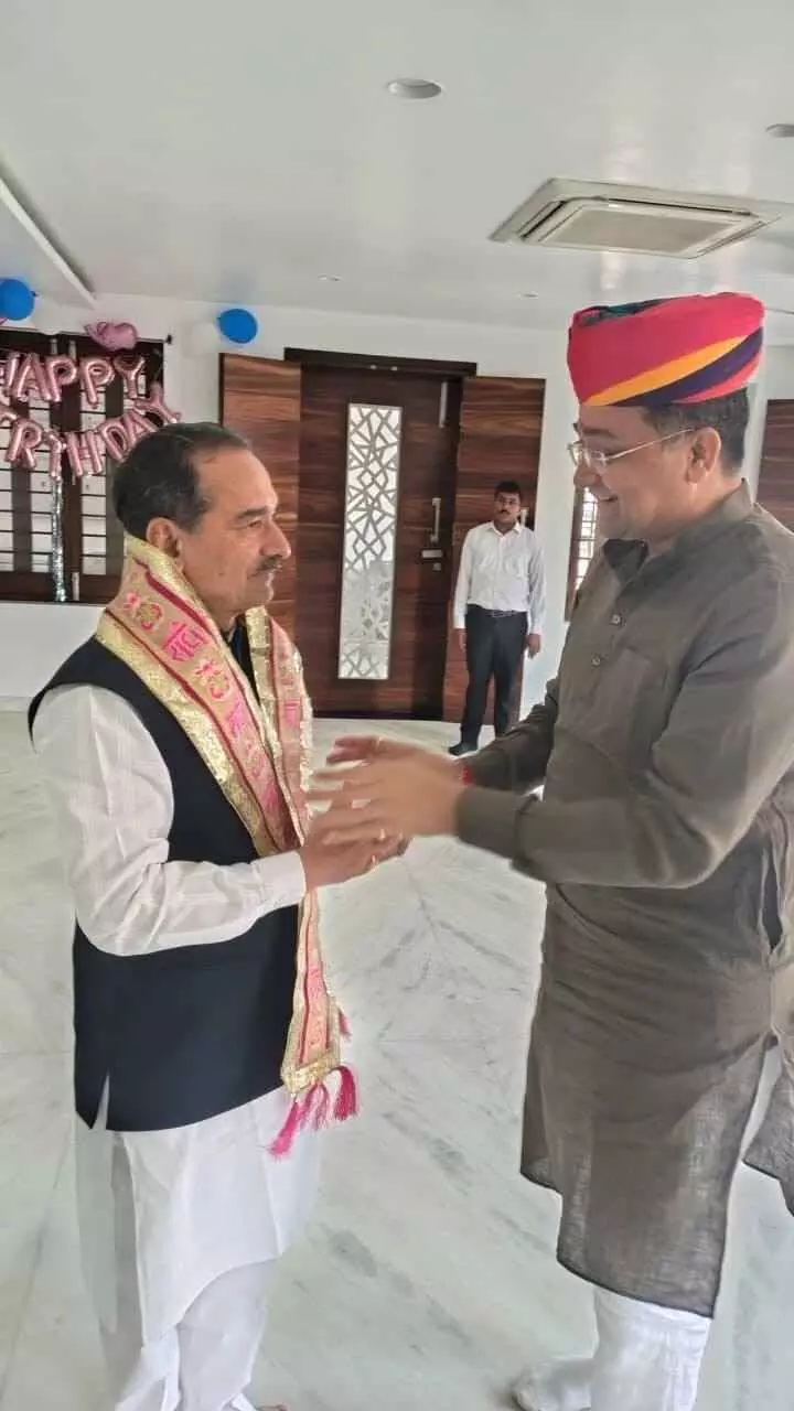 Chhagan Mahur met with State President Madan Rathore, Chhagan Mahur met with State President Madan Rathore,