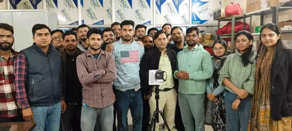 District Tuberculosis Center gets ultra portable X-ray machine, District Tuberculosis Center gets ultra portable X-ray machine,