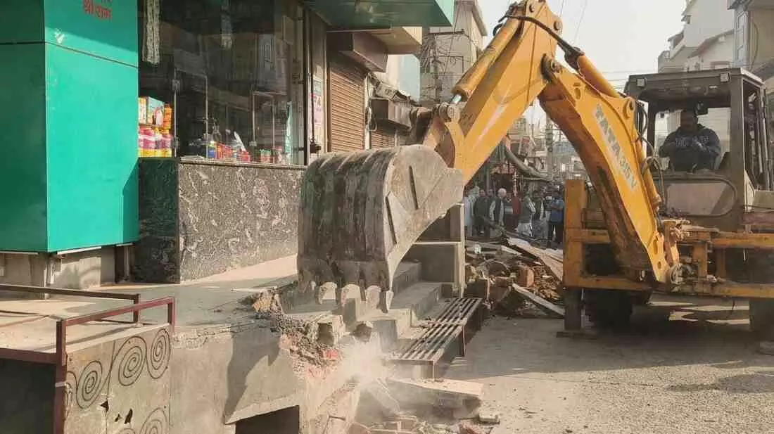 Extensive action to remove encroachment in Nohar, Extensive action to remove encroachment in Nohar,
