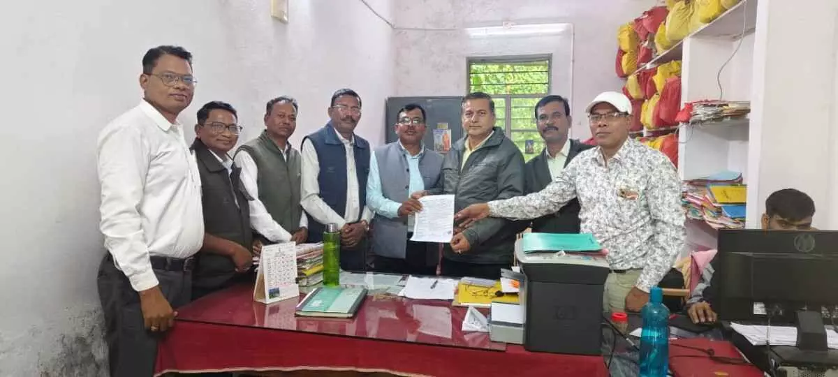 Rajasthan Teachers Association (Ambedkar) submitted a memorandum