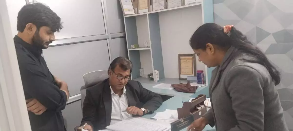 In Karauli, the Chief Medical Officer (CMHO) conducted a surprise inspection