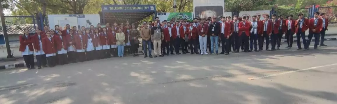 Educational tour of Navodaya Vidyalaya students to Science City Educational tour of Navodaya Vidyalaya students to Science City
