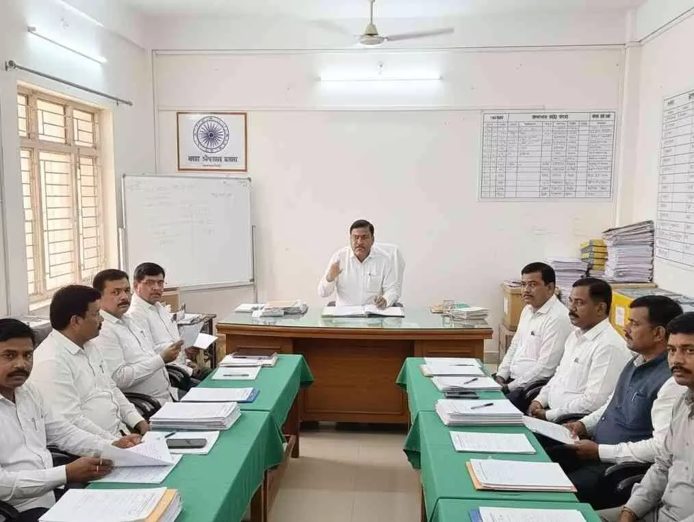 Political parties in Dungarpur warned to appoint 100% booth level agents