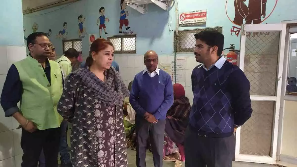 Divisional Commissioner conducts surprise inspection