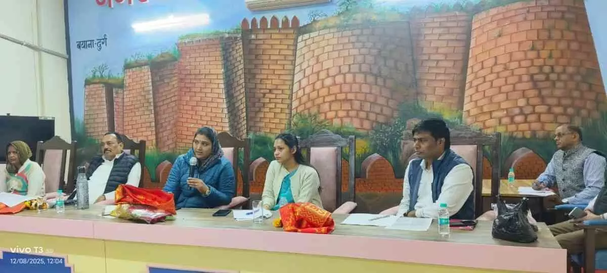 Bayana Municipality meeting: Councilors expressed anger, alleged bias in development works, digital library got approval