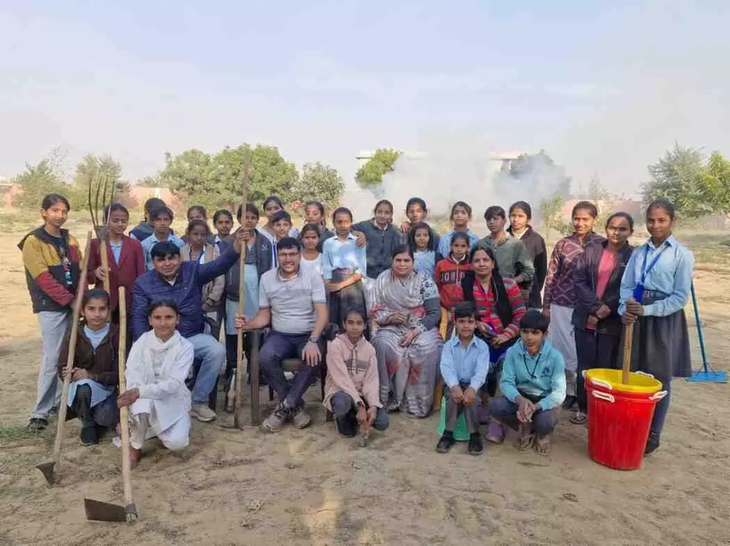 Nohar: SUPW training camp concluded at Government Girls Higher Secondary School, girl students displayed their creative skills Nohar: SUPW training camp concluded at Government Girls Higher Secondary School, girl students displayed their creative skills