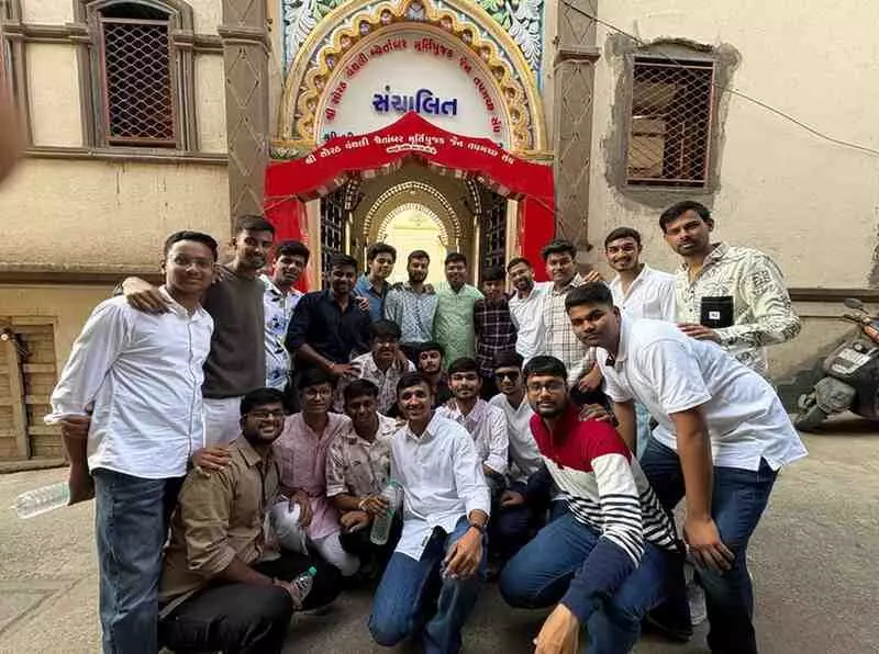 Under the guidance of Naman Bhai, doctors completed their 135th journey to Mount Girnar.