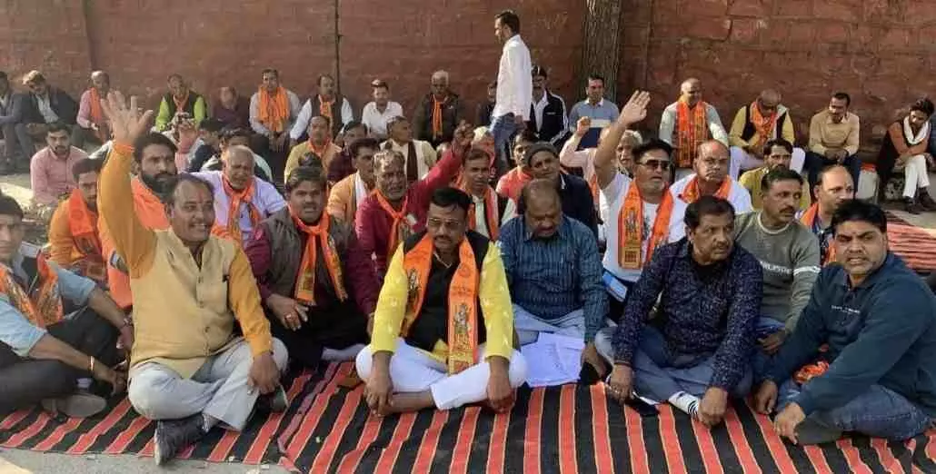 The anger of the entire Brahmin community erupted: The anger of the entire Brahmin community erupted: