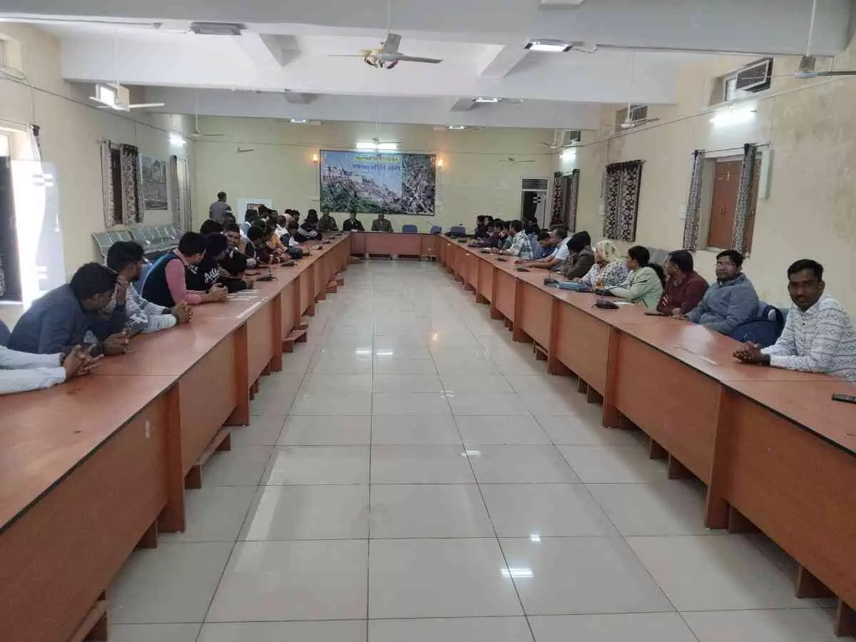 OBC survey training organized in Amet Panchayat Samiti auditorium OBC survey training organized in Amet Panchayat Samiti auditorium