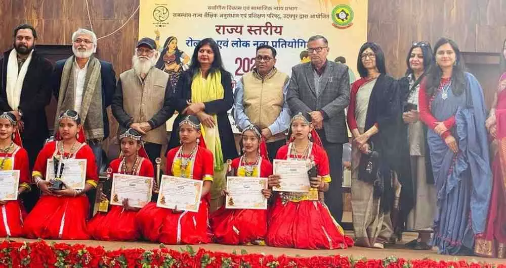 Girls of Bhadasoda school secured third position in the state level competition.