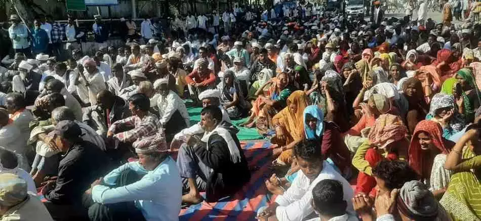 Congress staged a four-hour protest in Dungarpur against