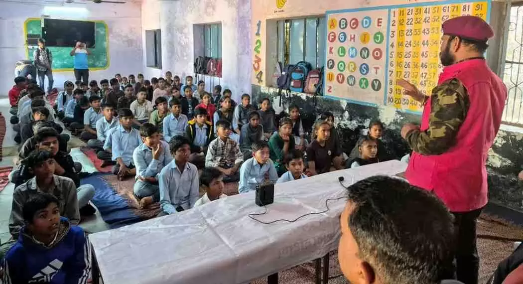 Scouting promoted in Kota, uniforms distributed to Rover Rangers and Guides Scouting promoted in Kota, uniforms distributed to Rover Rangers and Guides